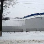 Из-за снега в Полтаве обрушилась крыша спорткомплекса