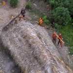 Неизвестное дикое племя было найдено в лесах Амазонки
